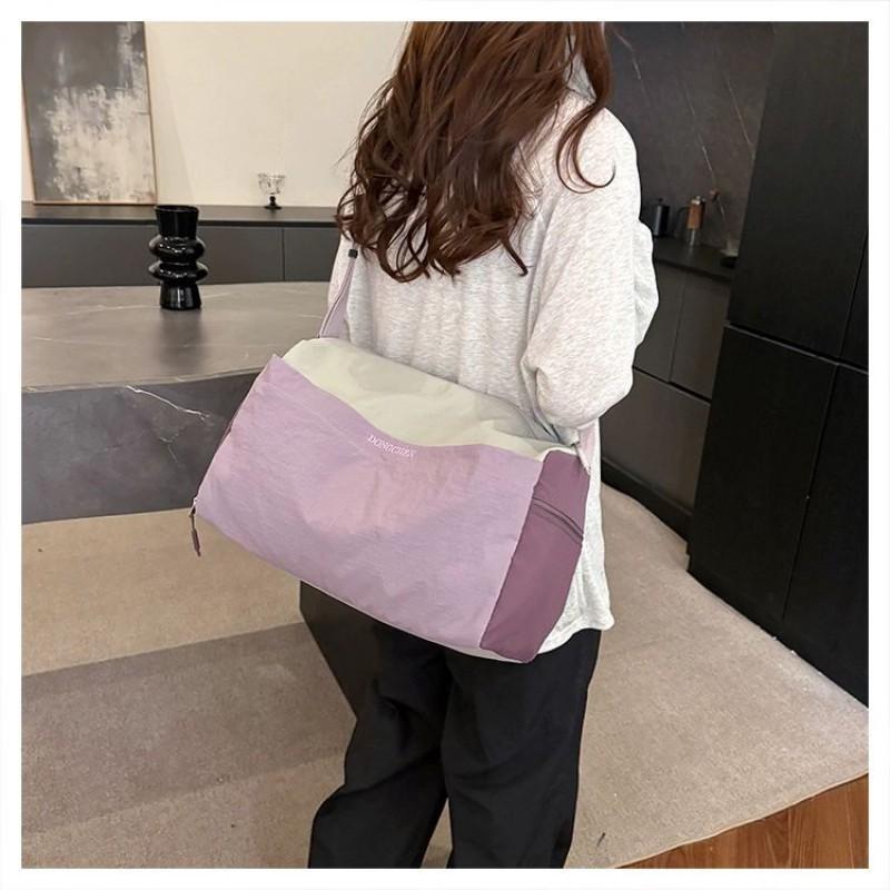

Simple Color Contrast Light Travel Bag Large Capacity Swimming Fitness Casual All-matching Women s Cross-body 40x23x23