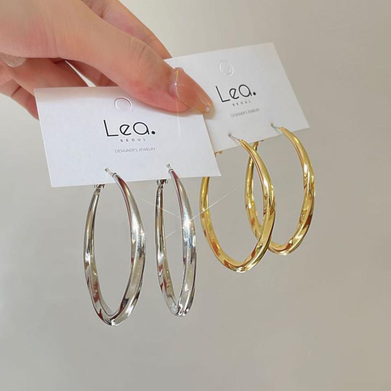 Großer Kreis 50MM Runder Spiral-Creolen Glatte Frauen Übertrieben Goldene Hyperbel Metall Großer Ohrschmuck Geschenk Aros