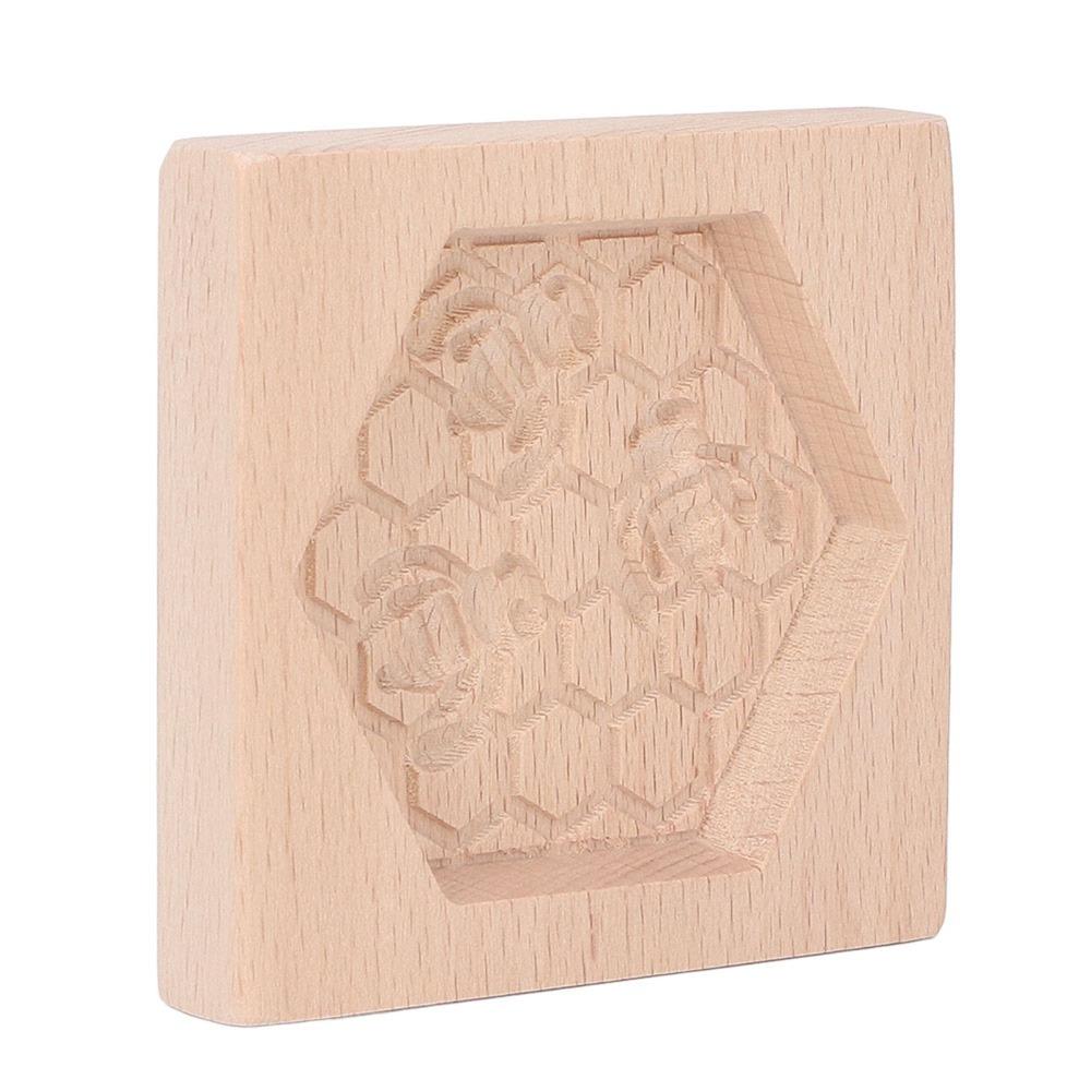 Natural Beech Wood Wooden Cookie Mold Squirrel Windmill Bunny Pinecone Bee Rounded Edges Cookie Cutter Deep Embossing