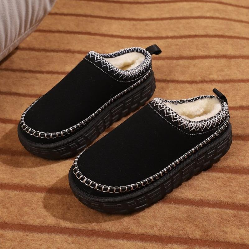 Women Plus Size Ankle High Platform Snow Boots Winter Lug Sole Slouchy Style Fleece Lined