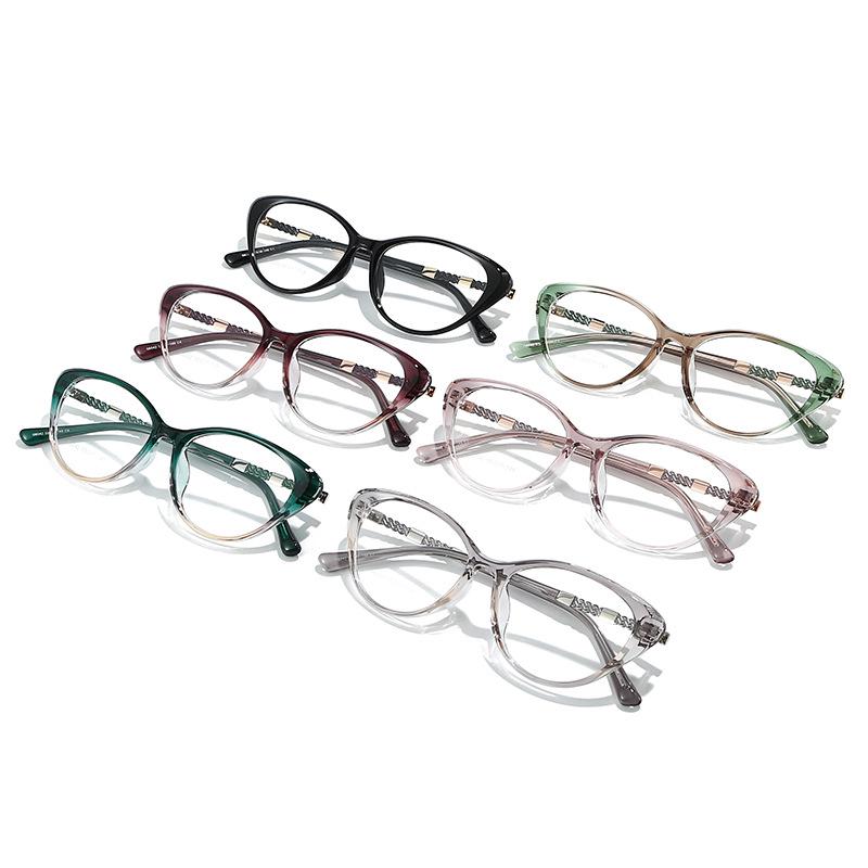 Women's Ultra-Light Cat-Eye Fashion Glasses - Elegant, Comfortable, and Stylish Eye Protection.