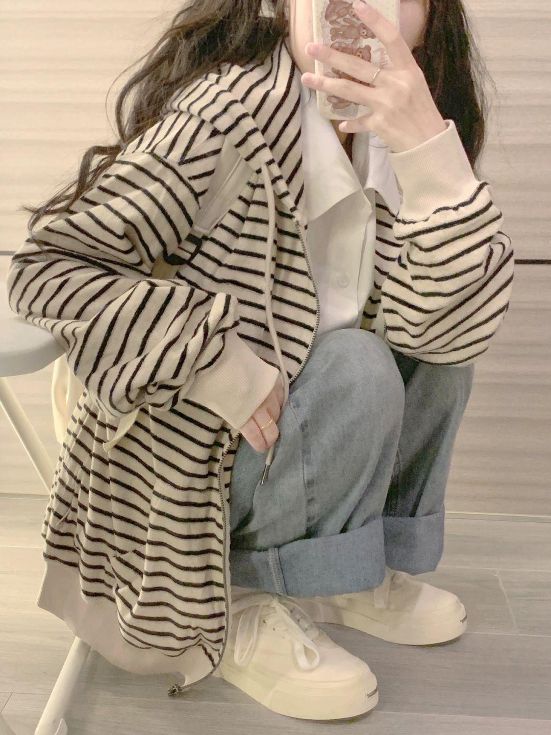 

Hong Kong Chic Striped Hooded Sweatshirt - Women s Spring Casual Loose Fit Cardigan Jacket S: 70-95 jin