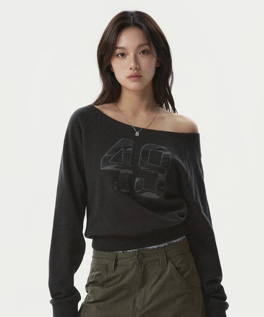 WHO.A.U Camo Patch Offshoulder Sweatshirt/ Whmwg2385F