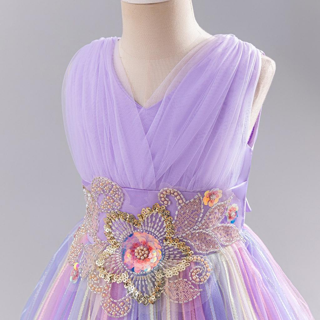 Dívčí princeznovské šaty na vystoupení