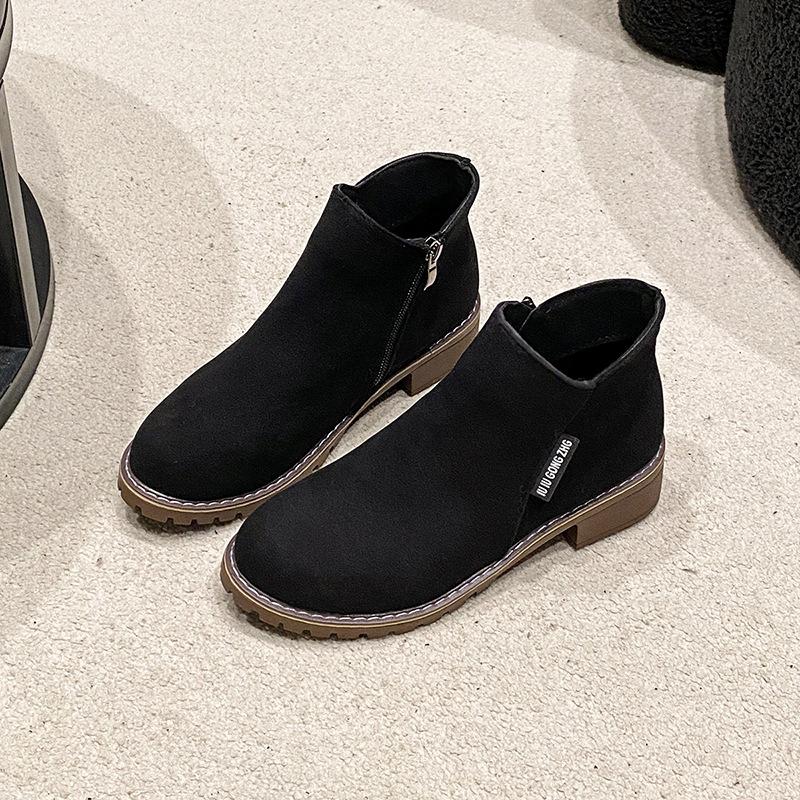 2025 new square heel thick heel one pedal women's shoes autumn and winter Martin boots women's large size women's shoes