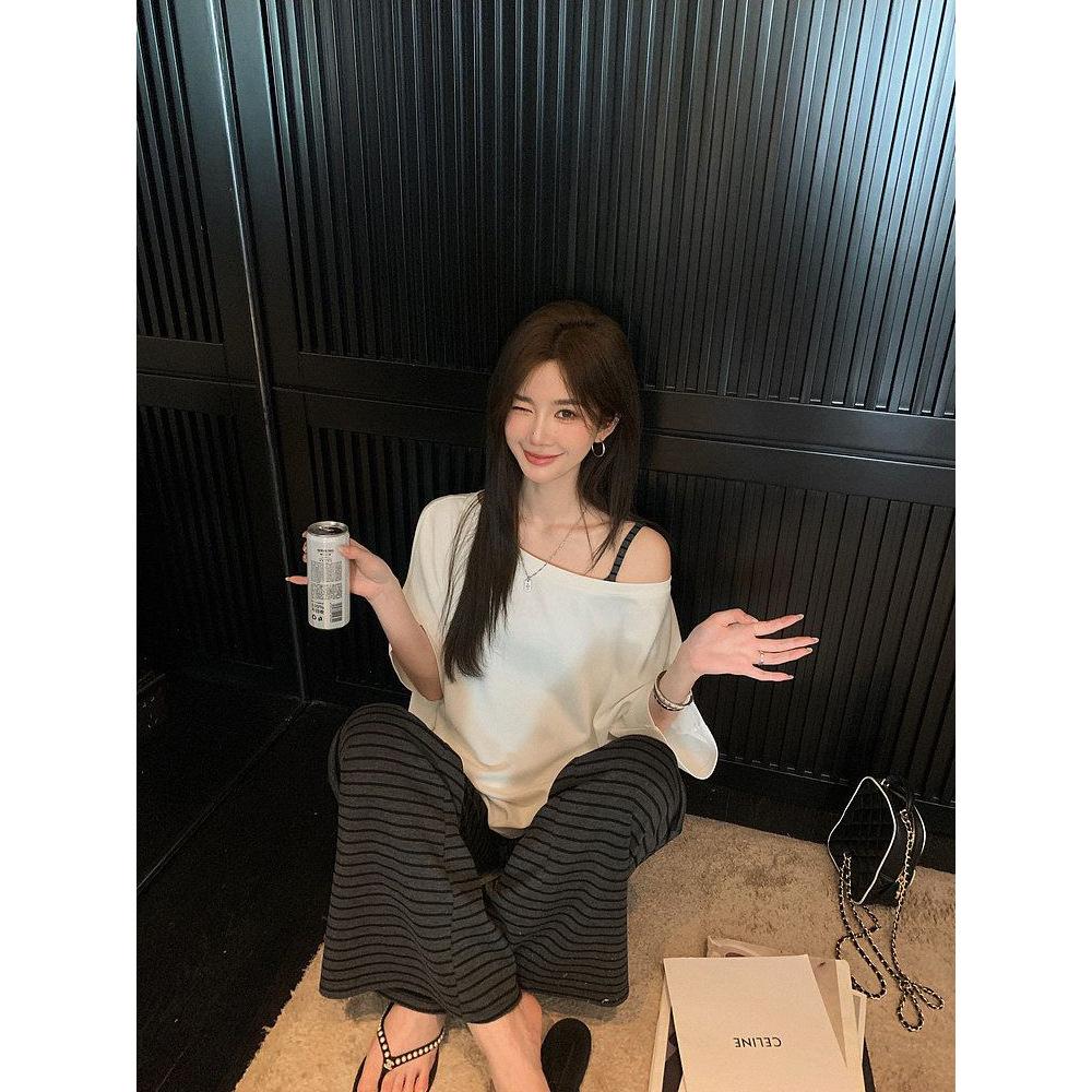 

Lazy wind air sense dopamine pure desire word shoulder oblique collar slimming slack short sleeve T-shirt women s loose clothes S