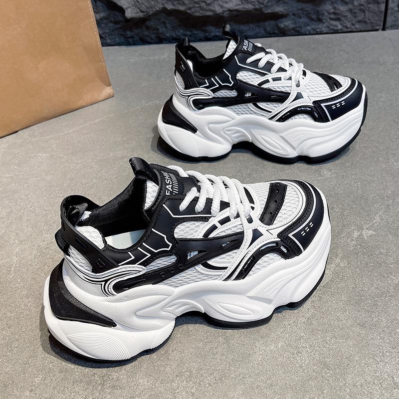 Daddy Shoes Girl 2025 New Leather Platform Muffin Lace-up Casual Shoes Small Height-increasing Sports Shoes Women's Shoes