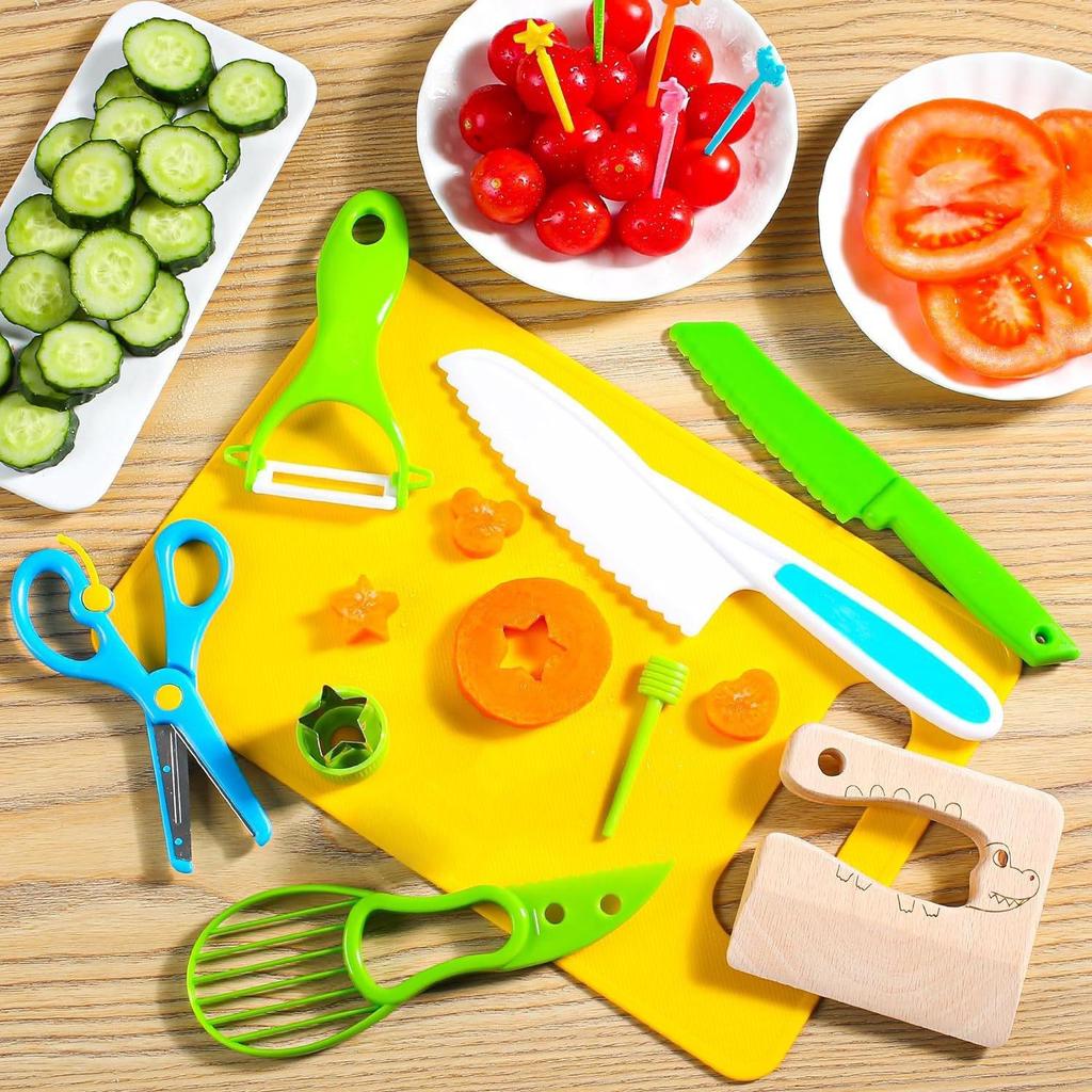 Child-Safe Plastic Cutlery Set: Baby Food Masher, Embossing Mold, and Kids' Cutting Board