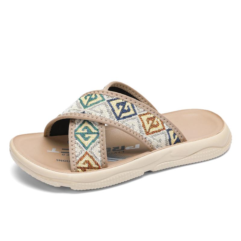 Men Slippers Indoor Outside Street Beach Style Non-slip Platform Casual Modern Slippers Summer Flat with Platform Shoes