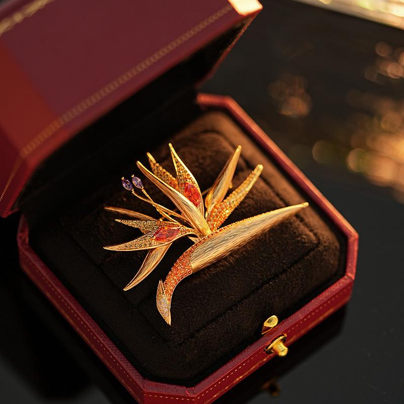 Senior Brooches Flower Leaf Brooch Pins for Women Suit Pendant  Fashion Brooches Jewelry