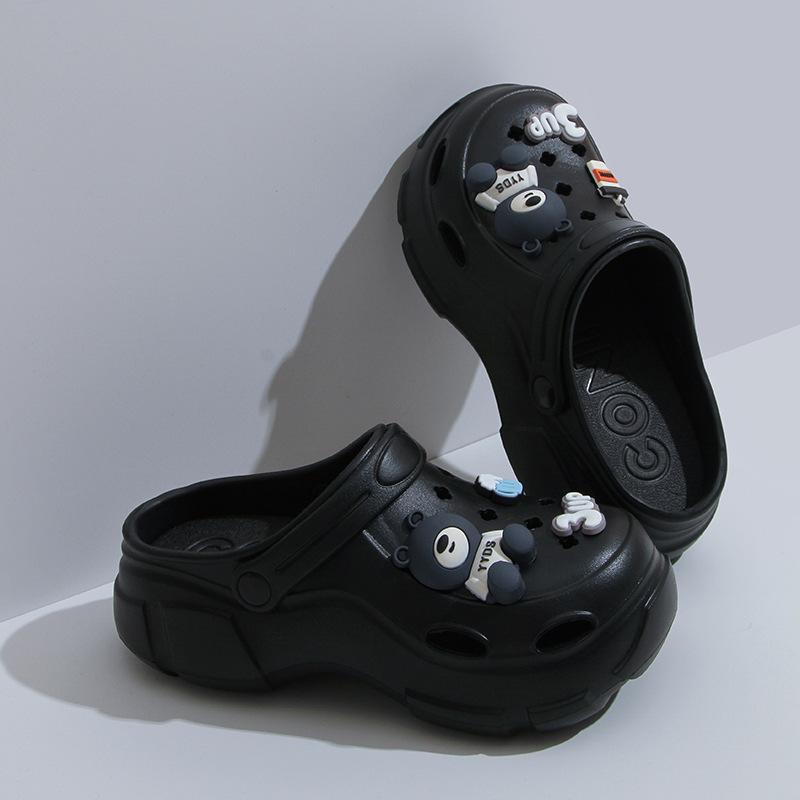 Women's high-heeled hole shoes, new summer models, thick-soled and breathable outer wear, two muffin and non-slip beach cool slippers.