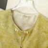 2026 Retro Chinese-Style Jacquard Vest for Mom: Sleeveless Shawl Top with Frog Buttons