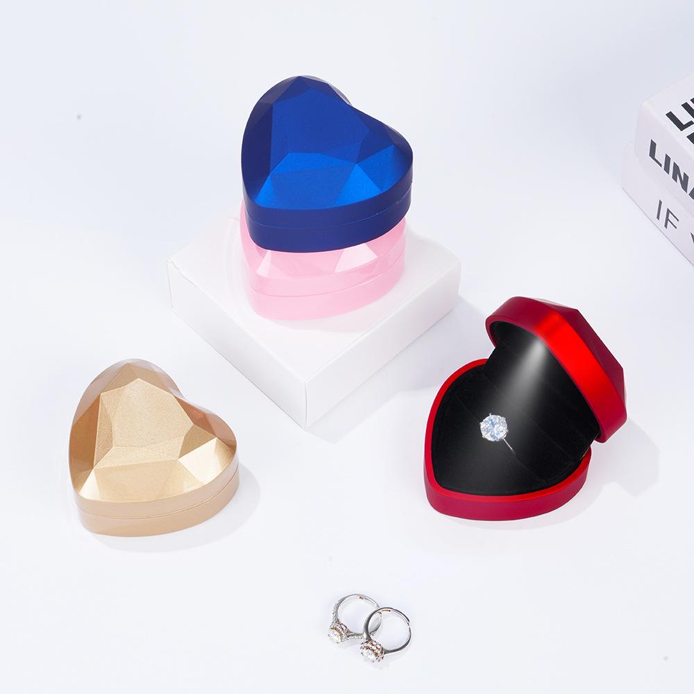 Heart-Shaped LED Ring Jewelry Box with Black Pearlescent Interior