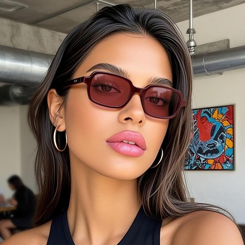 Small Rectangle Sunglasses Women Fashionable Vintage Trendy Square Frame Glasses for Unisex Eyewear