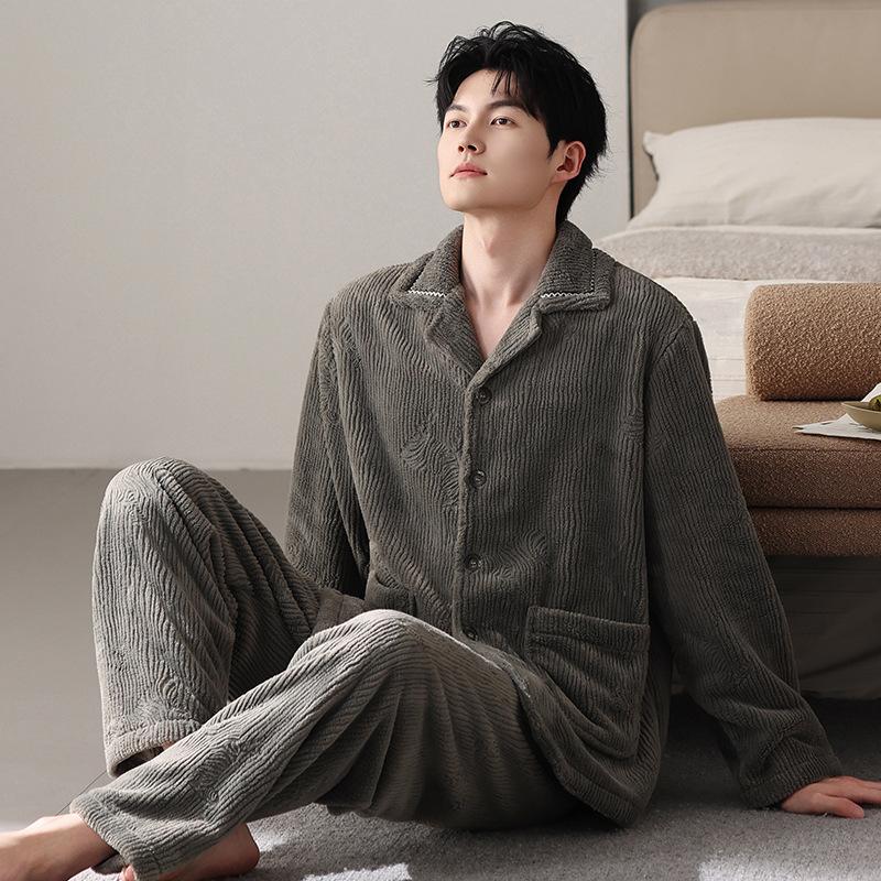Pajamas men's winter coral fleece thickened fleece warm 1011 new autumn and winter flannel high-end loungewear