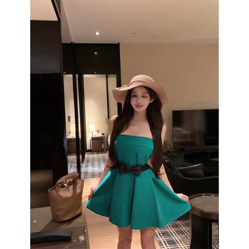 

Autumn/Winter Cinched Waist Bow Knit Dress Medium