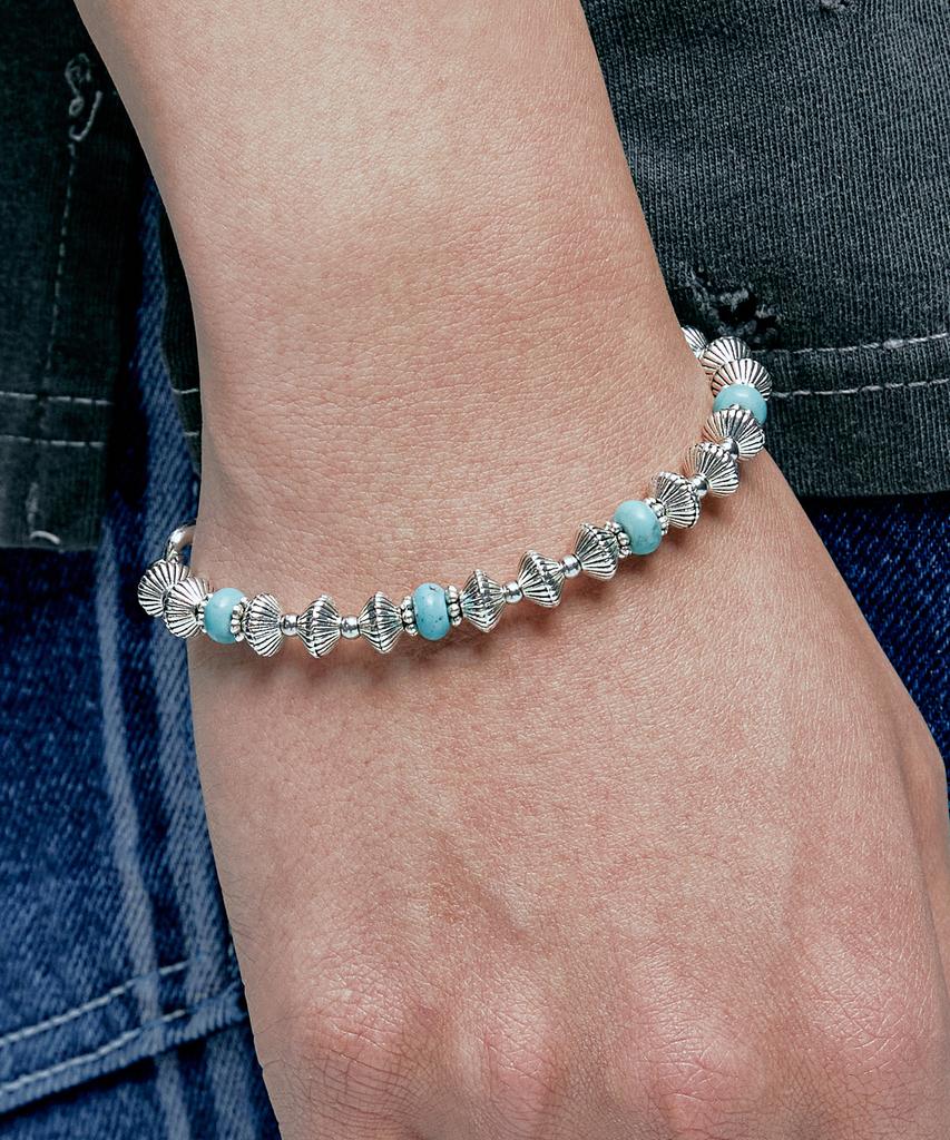 Knd Navajo Turquoise Bead Bracelet
