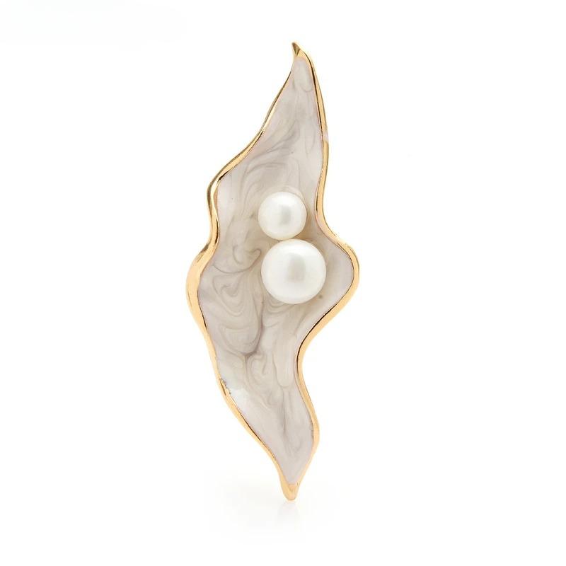

Simulation Pearl Shell Flower Badge for Women Enamel Office Party Brooch Pins Gifts белый