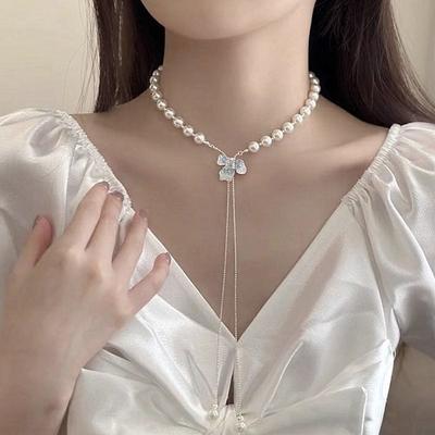 Ice Crystal Flower Pearl Necklace Women's 2025 New Temperament Collarbone Chain Light Luxury Niche High-end Pull-out Neck Chain