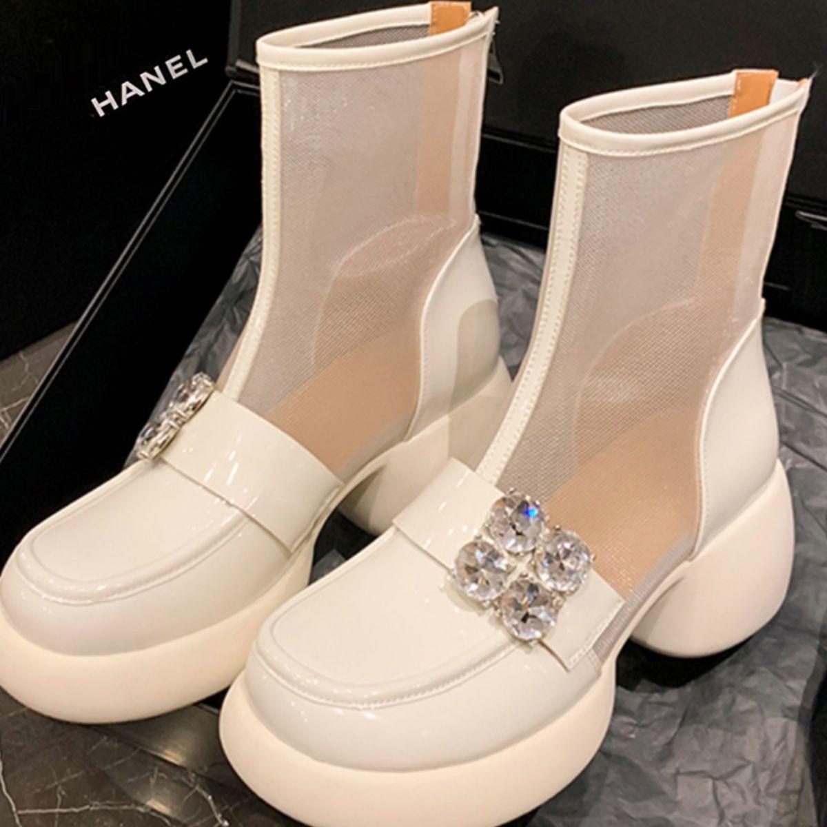 

Тонкие сетчатые ботинки Мартин женские на толстой подошве из мягкой кожи дышащие полые короткие ботинки 2025 лето белые сетчатые ботинки на высоком каблуке крутые ботинки 40