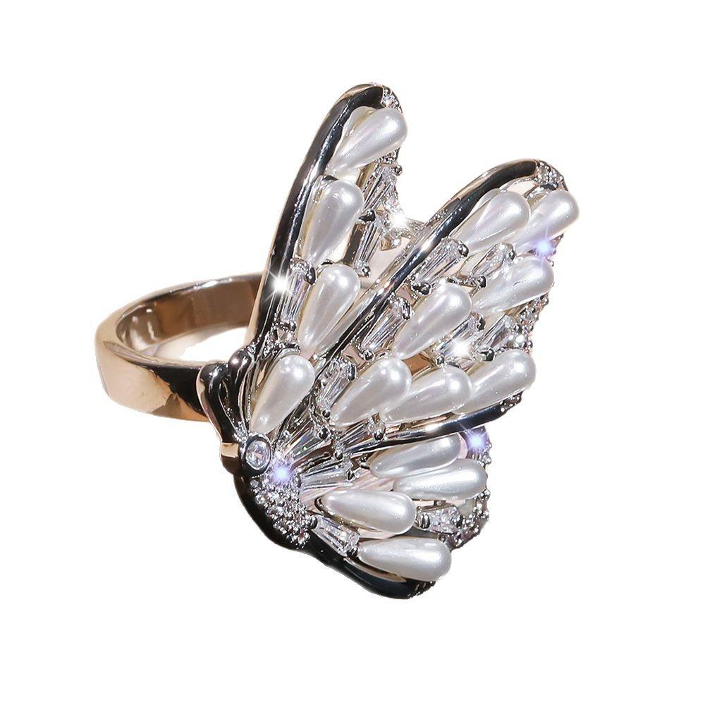 2025 Fashion Hot Ring Zircon Pearl Butterfly Closed Ring Luxury Flash Diamond Temperament Joker Ring