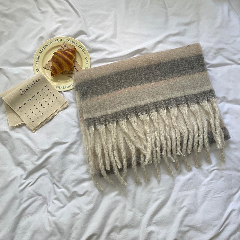 

Korean-Style Striped Scarf: Faux Cashmere, Warm, Dual-Purpose Neck Gaiter for Men & Women, Perfect for Autumn/Winter. бежевый/кофейный