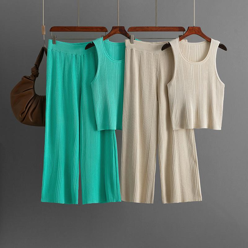 Strap Vest Fashion Set For Summer Wear  Women's Round Neck Sleeveless Top Knit Two-piece Set