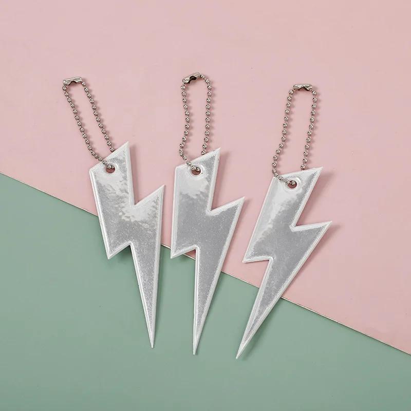 3Pcs Reflective Pendant Safety Warning Reflective Keychains for Kids Bag Backpack Riding Cycling Night Glowing Hanging Strips