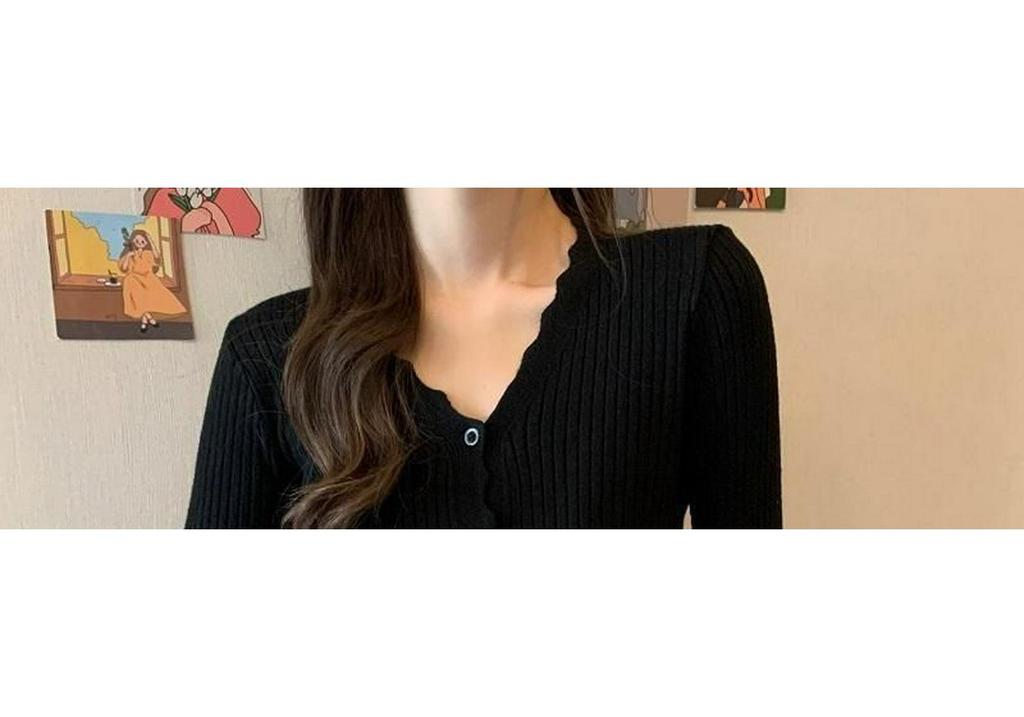 2026 Spring/Autumn Women's V-neck Slim-fit Knit Cardigan Sweater - Long-sleeved, Stylish & Comfortable