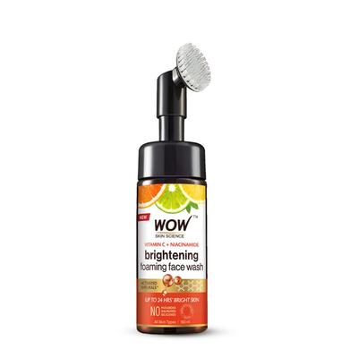 Vitamin C & Niacinamide Foaming Face Wash with Built-In Brush for Deep Cleansing Radiance 150 Ml
