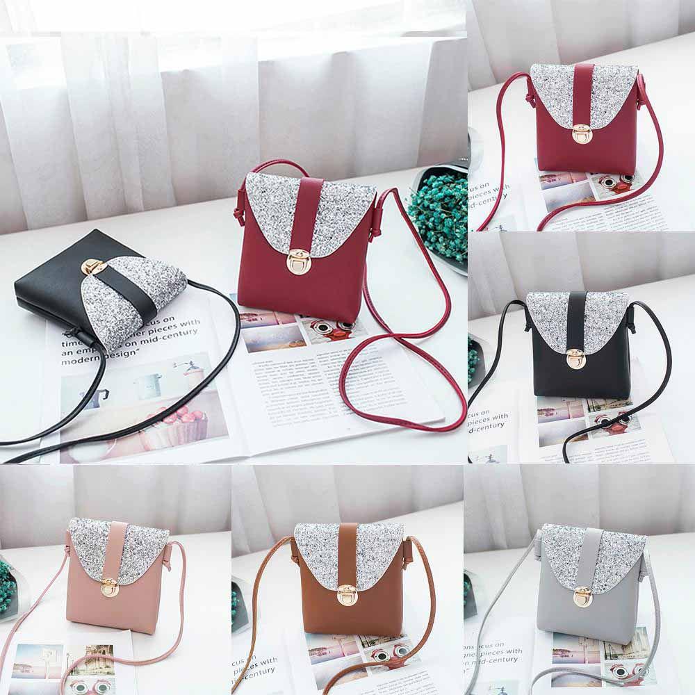 Chic Female Shoulder Bag With Sparkling Sequins And Stylish Compact Design