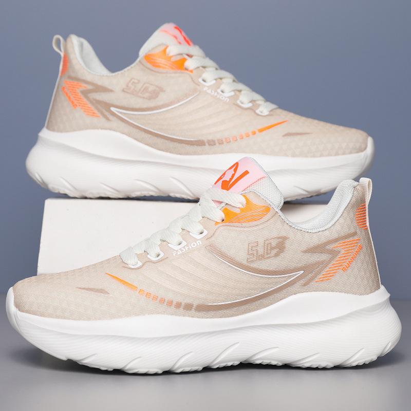 Sneakers Four Seasons Flying Woven Mesh Running Shoes Teenagers and Color Matching Thick-soled Breathable Shoes