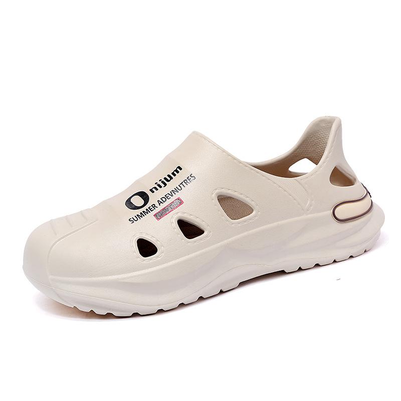 Hole shoes men's 2025 summer new wear non-slip, deodorant, stepping on shit slippers sports and leisure bag head beach shoes