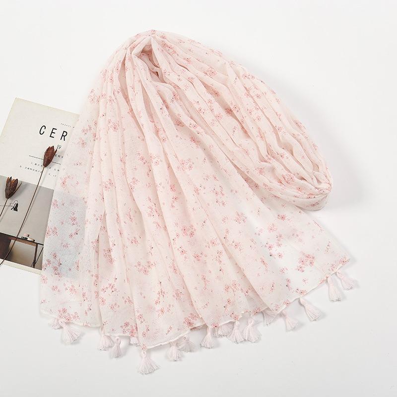 Spring and Autumn New Bali Yarn Tassel Retro Printed Geometric Scarf Versatile Fashion Travel Sunscreen Shawl Silk Scarf Women