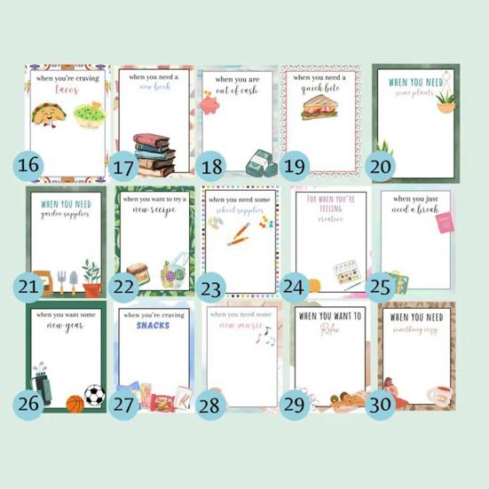 Christmas Gift Card Book Reusable Gift Card Album College Student Gift Card Holder Spiral-Bound DIY Present for Friends Family