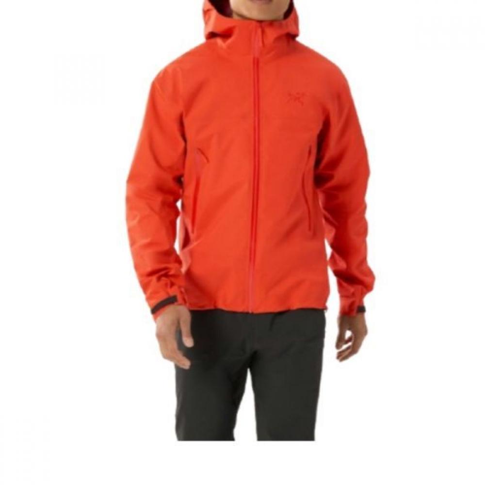 

Arc Teryx Beta Jacket M SOLARIS/XL (around 115)