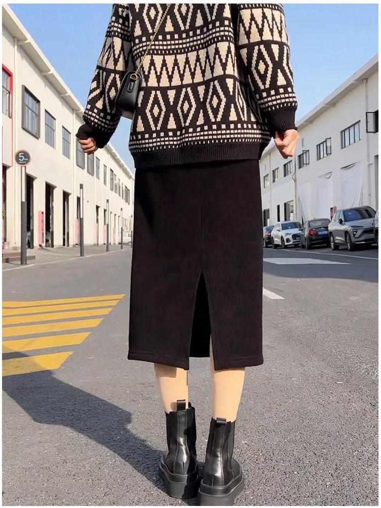 Black Corduroy A-line Skirt for Women - 2025 Autumn/Winter, Plus Velvet & Thick for Extra Warmth