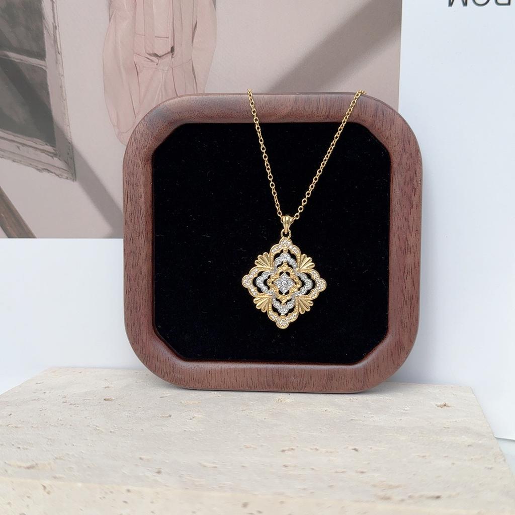 Retro Flower Pendant Gold Necklace Chinese Style Tassel Design Exquisite Luxury Style Court Style Butterfly Jewelry Women