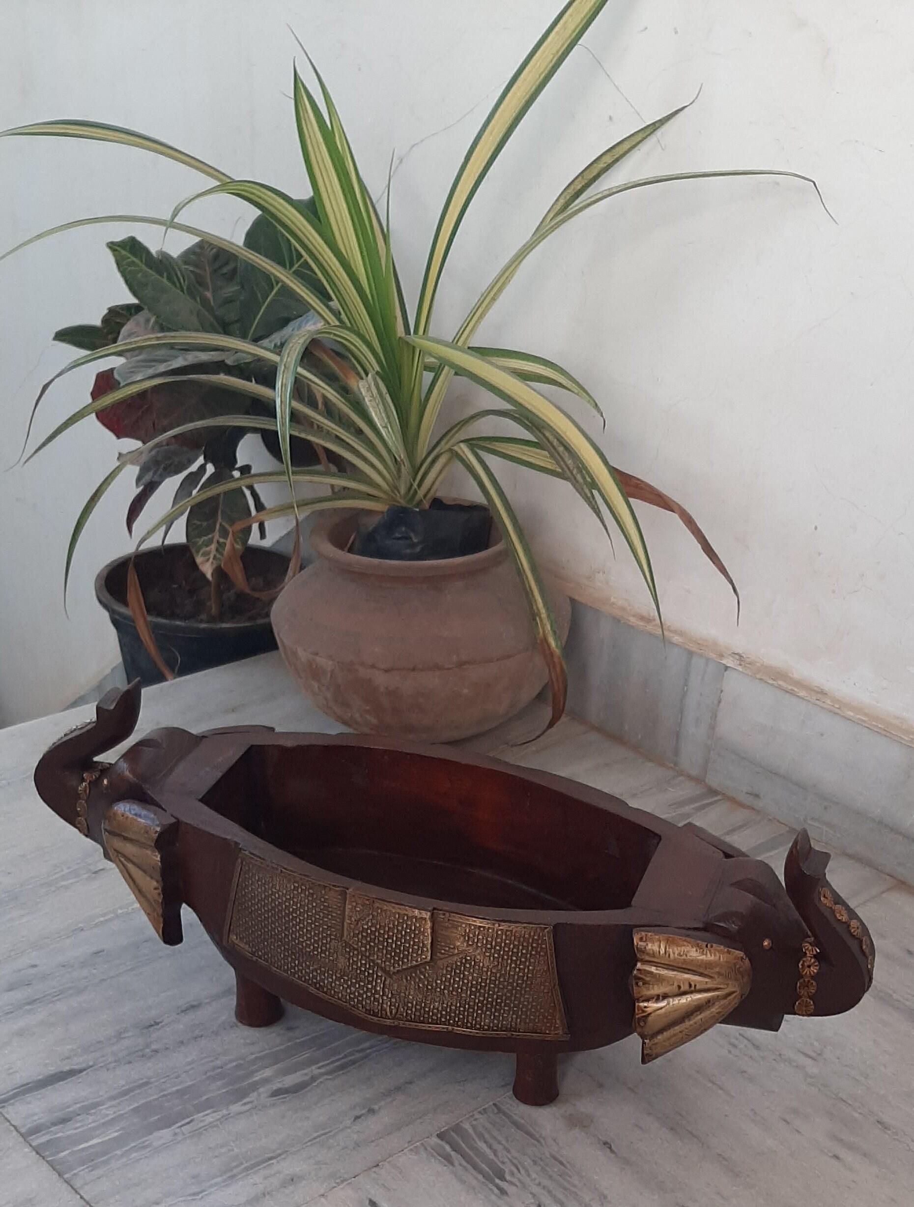 

Handmade Wooden Elephant Fruit Bowl: Indian Home Decor 16” X 8” X 24” (l x w x h) разноцветный