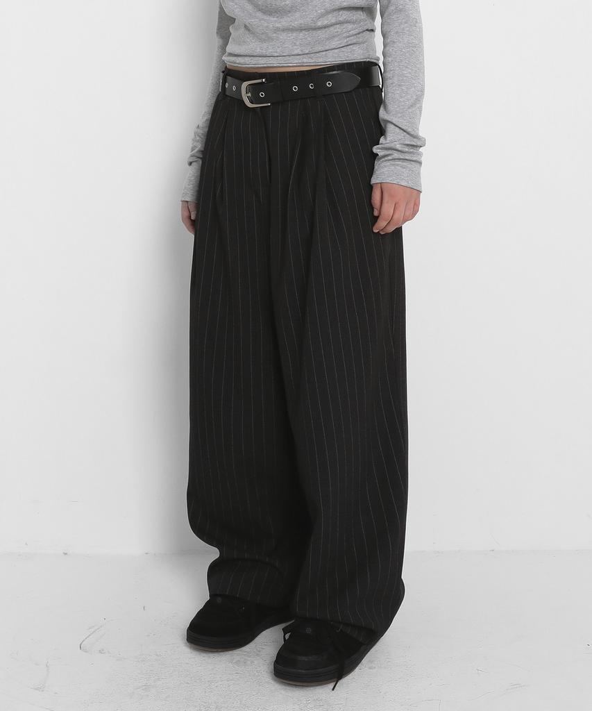 Saendeulig Balloon Stripe Wool Slacks_Charcoal