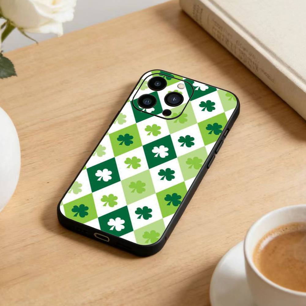 2026-Four-leaf clover Phone Case For iPhone 17 16 15 14 13 12 Max Plus Silicone Black Cover