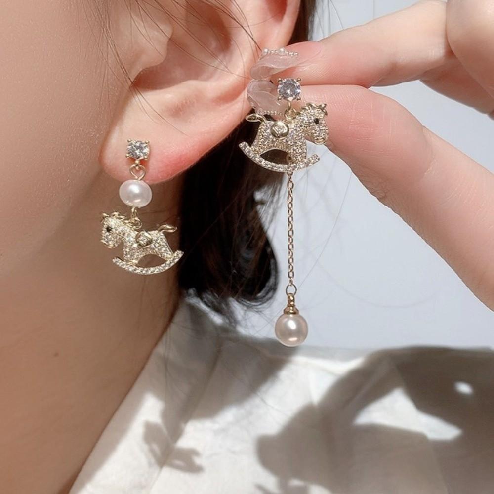 Cartoon Horse New Year Horse Earrings Pearl Zircon Gold Pony Earrings Ear Decor Chinese Style Horse Mascot Drop Earrings