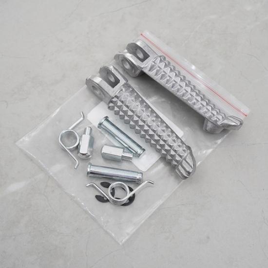 US Front Foot Pegs Footrest Pedal For Yamaha YZF R1 R3 R6 FZ07/09/10 FZ6/8 FZ1