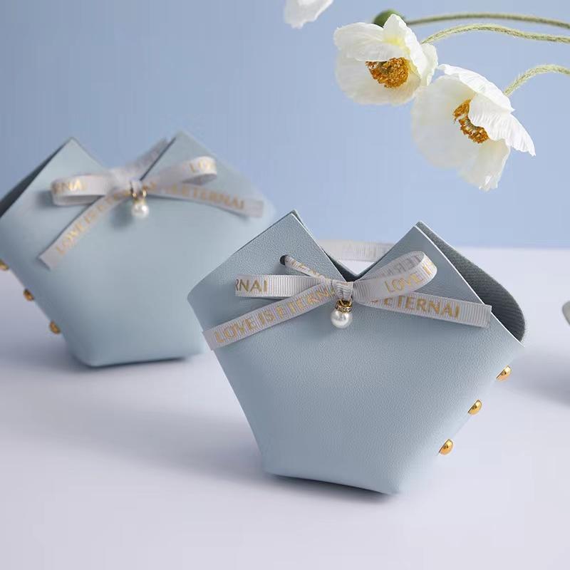 10/20PCS Leather Gift Bags Bow Ribbon Packaging Bag Wedding Favour Distributions Bags Christmas Candy Packaging Box Mini Handbag