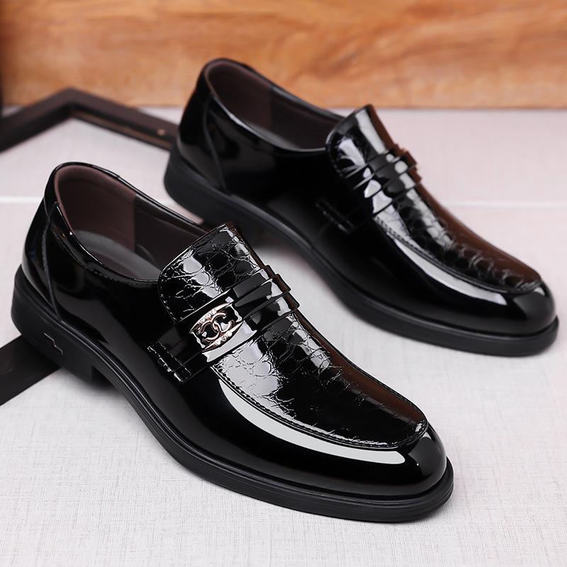 Lederschuhe Herren Weiches Leder Formelle Kleidung Atmungsaktiv Glänzend Business Freizeit Jugend Britische Hochzeit Helle Lederschuhe