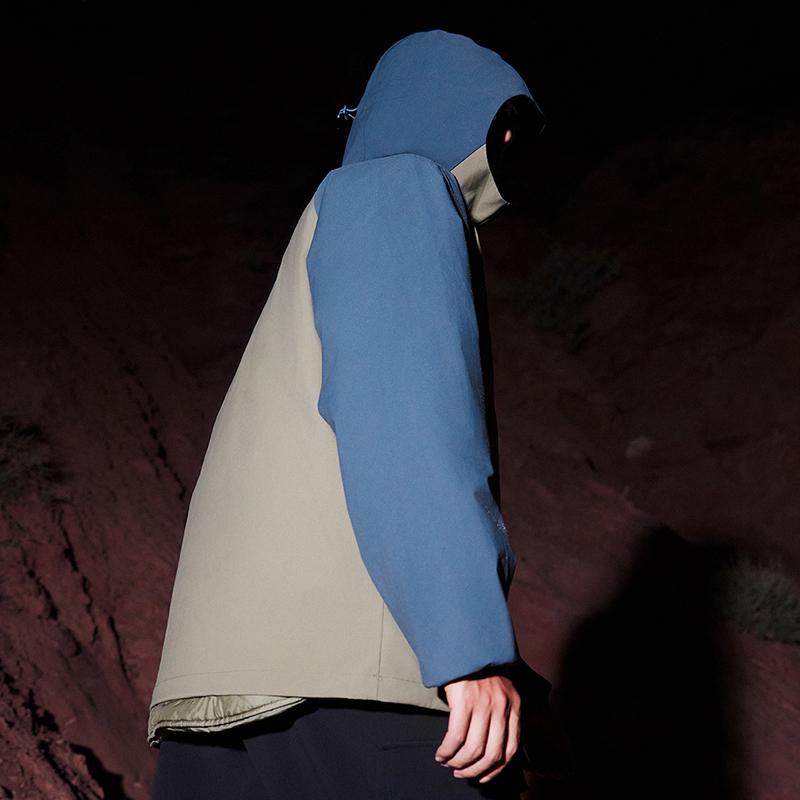 Li Ning CF Su Wan Long Jia Series Multifunkční ochranná větrovka Teplá outdoorová kempingová barevně blokovaná bunda s kapucí na zip AFDT821-2