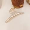 Women Hair Claw Clip with Pearls Versatile Temperament Hair Accessories Headpiece for Thin Thick Long Short Hair