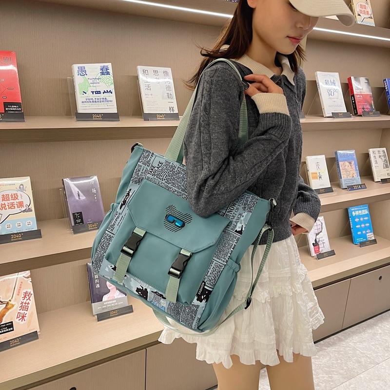 

New large-capacity make-up bag fashionable handbag women s simple and versatile shoulder messenger bag commuter tote bag зелёный