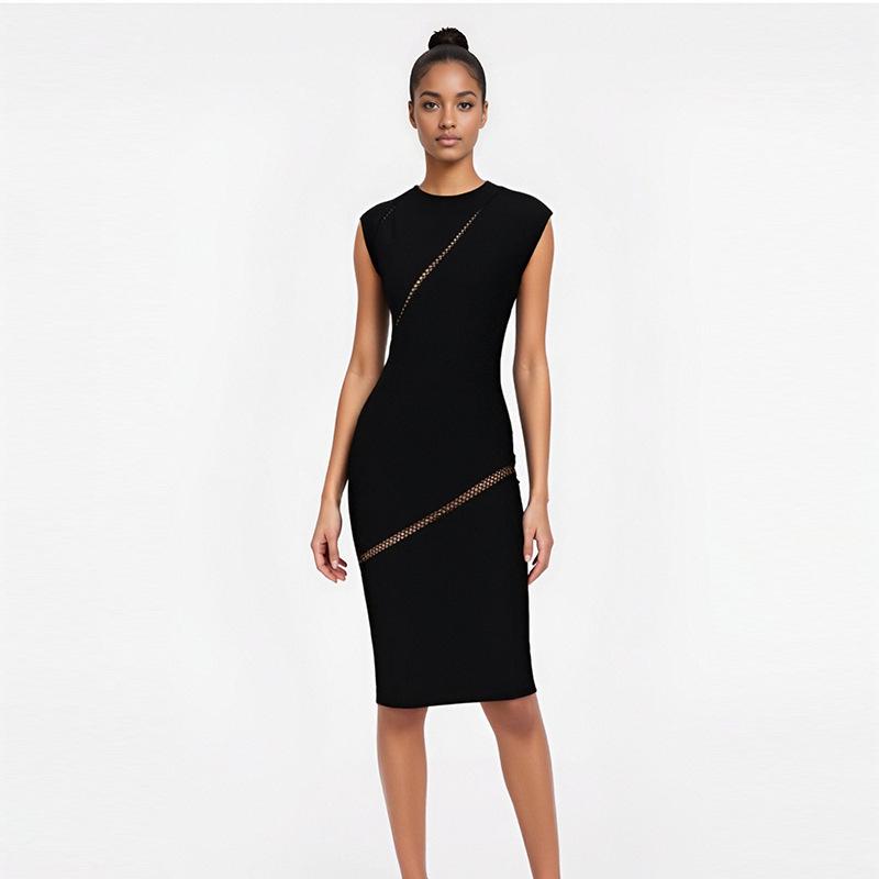 Elegant Black Hollow-Out Shoulder Bodycon Dress