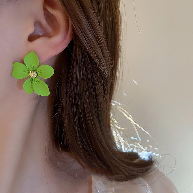 Korean Sweet Green Flower Earrings for Women Girls New Fashion Asymmetrical Temperament Long Tassel Earrings Party Jewelry Gift